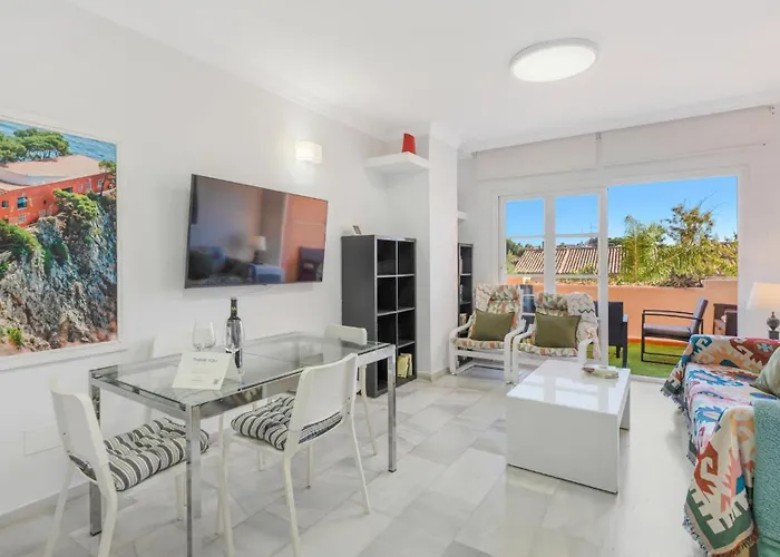 Chic Oasis Costa Del Sol Apartment *