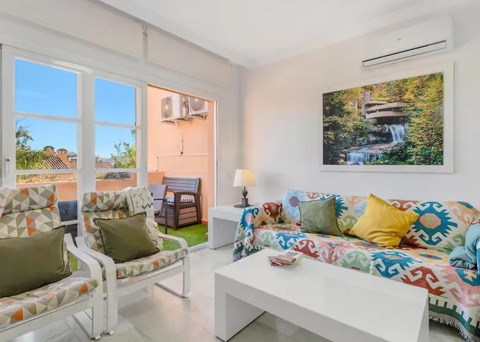 Chic Oasis Costa Del Sol Apartment